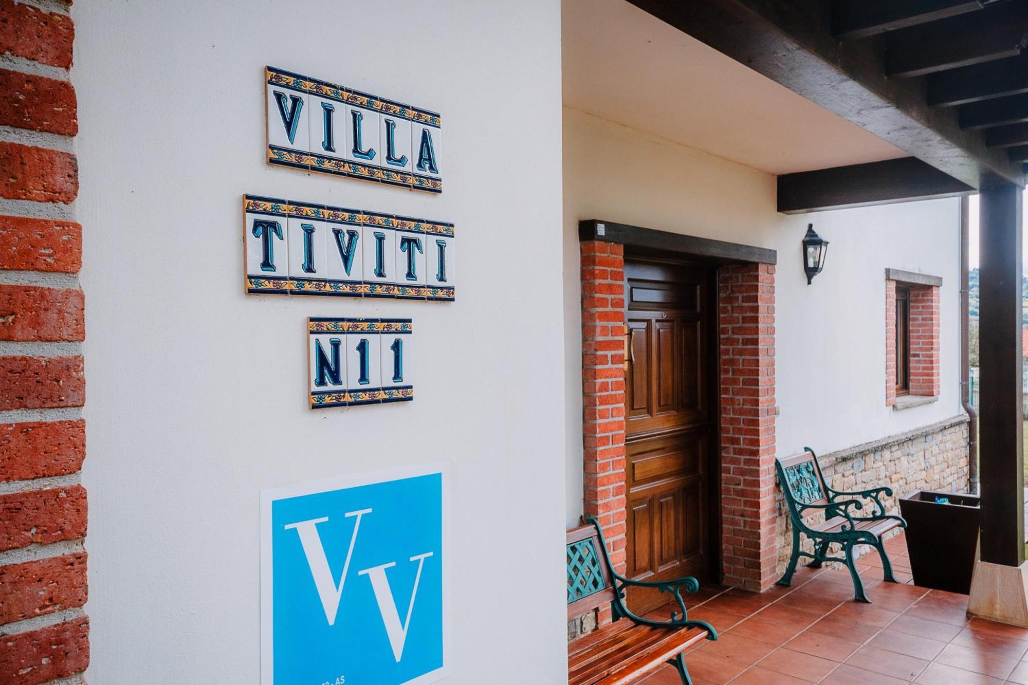 Villa Tiviti Oviedo Exterior photo
