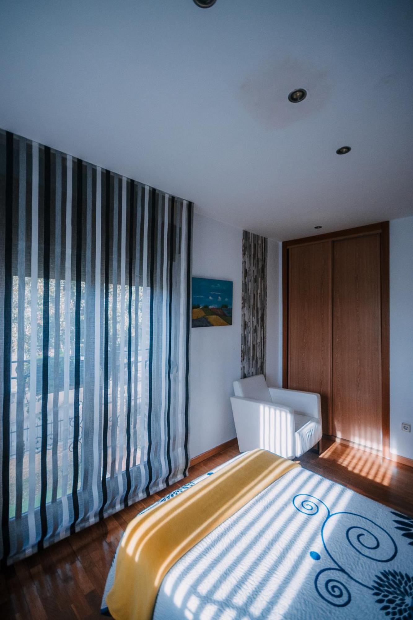 Villa Tiviti Oviedo Exterior photo